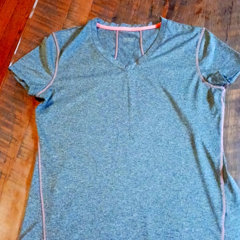 Everlast sport shirt